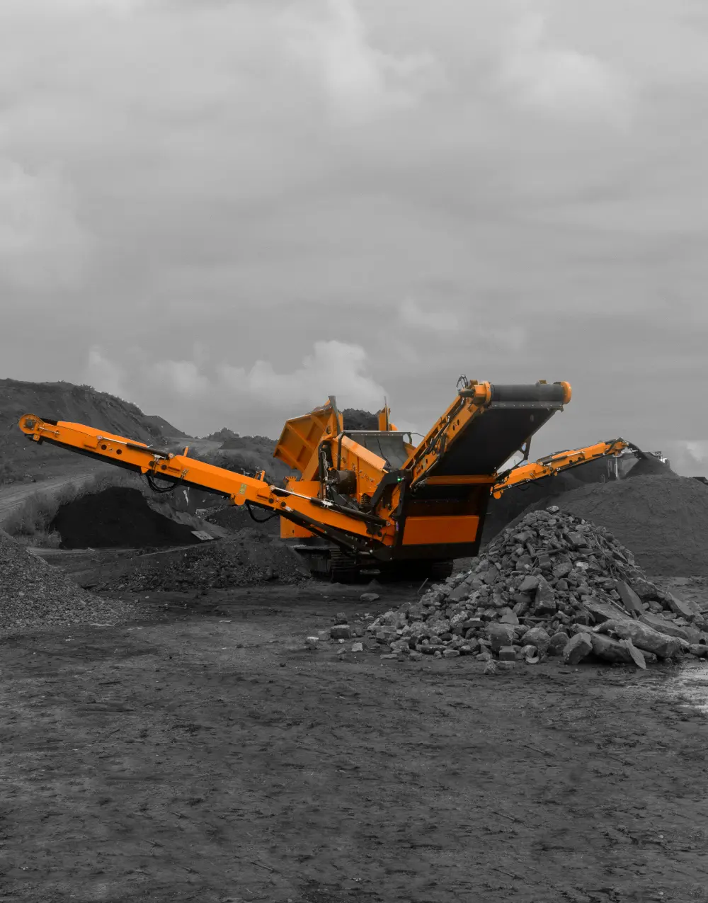 MOBILE VIBRATING SCREENS